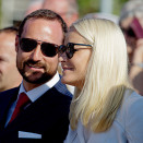 Crown Prince Haakon and Crown Princess Mette-Marit during the jazz concert at the Plassen roof (Photo: Stian Lysberg Solum / NTB scanpix)